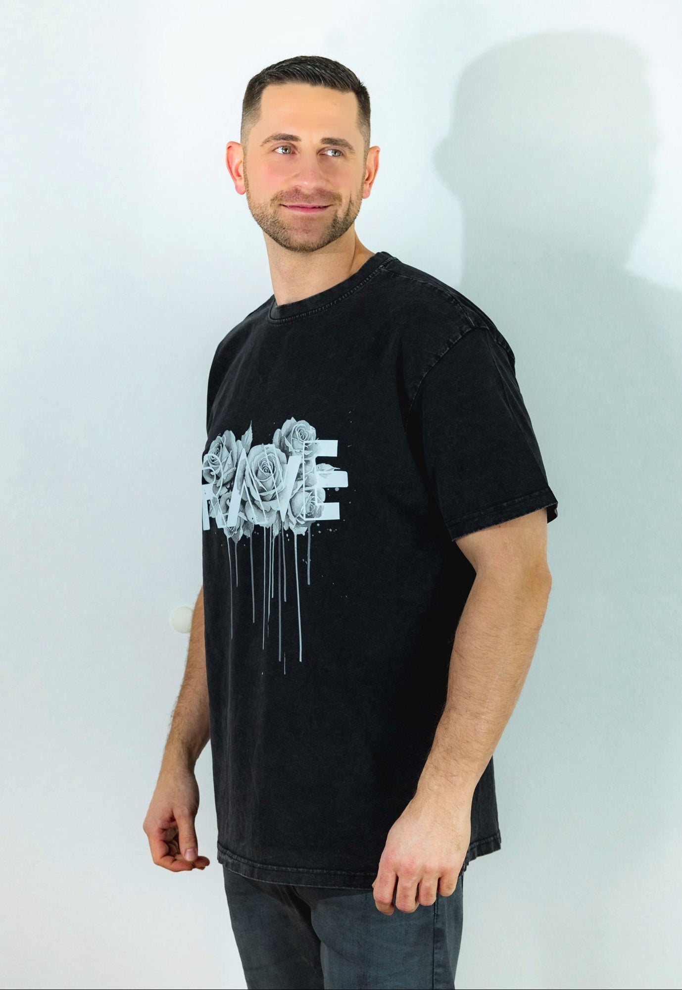 techno-oversize-washed-t-shirt-rave-roses-frontprint