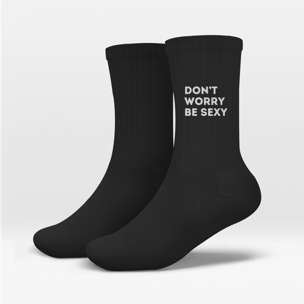 techno-tennissocken-schwarz-dont-worry-be-sexy-print